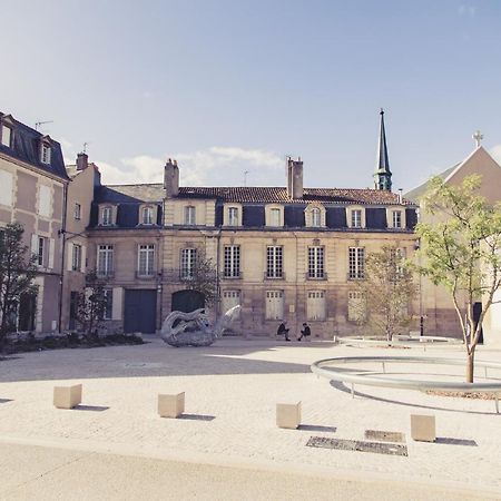 La Maison De La Liberte Suite Jeanne Barret Poitiers Luaran gambar